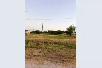 503 W Brook Street, Bartlett, TX 76511 - Photo 2
