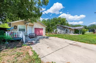 1507 Cummings St, Luling, TX 78648 - Photo 1