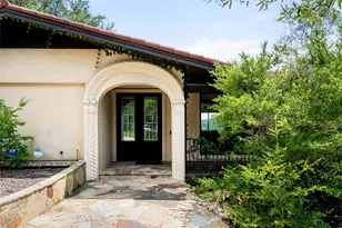 411 Skyline Dr, West Lake Hills, TX 78746 - Photo 10