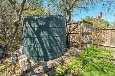 11201 W Cave Boulevard, Dripping Springs, TX 78620 - Photo 32