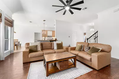 11201 W Cave Boulevard, Dripping Springs, TX 78620 - Photo 8