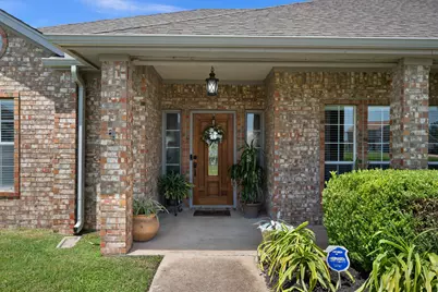 133 Sentry Point, Hutto, TX 78634 - Photo 4