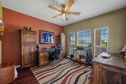 133 Sentry Point, Hutto, TX 78634 - Photo 10
