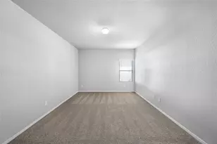 311 Chesterfield Dr, Kyle, TX 78640 - Photo 8