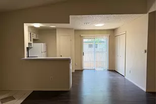 6910 S 1st St, Austin, TX 78745 - Photo 4