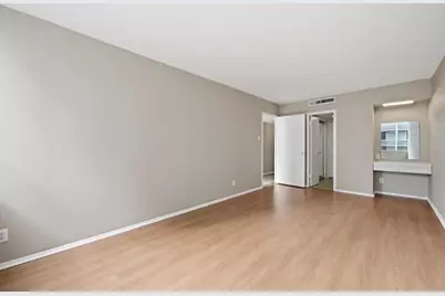 1800 Lavaca Street #515, Austin, TX 78701 - Photo 2