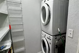 6009 S 1st St, Austin, TX 78745 - Photo 22