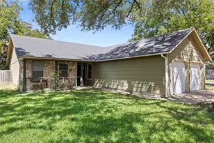 13179 Mill Stone Dr, Austin, TX 78729 - Photo 2