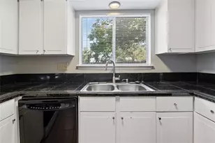 13179 Mill Stone Dr, Austin, TX 78729 - Photo 8