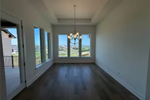 101 Uphill Dr, Liberty Hill, TX 78642 - Photo 4