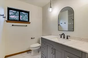 11210 Deadoak Ln, Austin, TX 78759 - Photo 20