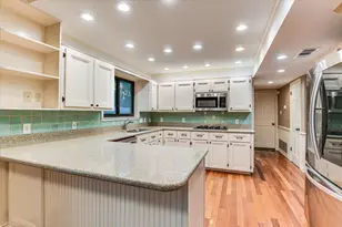 11210 Deadoak Ln, Austin, TX 78759 - Photo 4