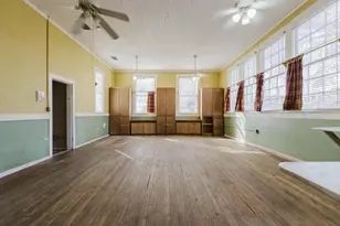 208 Farley St, Hutto, TX 78634 - Photo 24