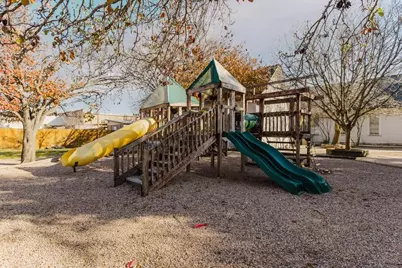 208 Farley Street, Hutto, TX 78634 - Photo 6