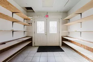 208 Farley St, Hutto, TX 78634 - Photo 10