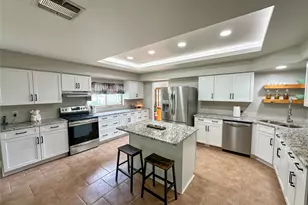 380 Woodlands Dr, Bastrop, TX 78602 - Photo 18