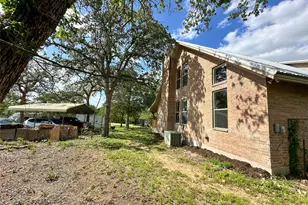 380 Woodlands Dr, Bastrop, TX 78602 - Photo 8