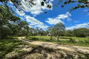 380 Woodlands Dr, Bastrop, TX 78602 - Photo 4