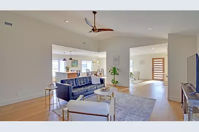 7510 Daugherty Street, Austin, TX 78757 - Photo 36