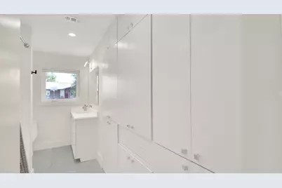 7510 Daugherty Street, Austin, TX 78757 - Photo 14