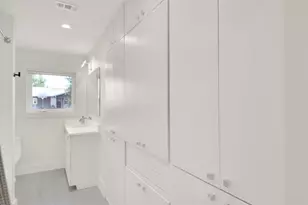 7510 Daugherty St, Austin, TX 78757 - Photo 14