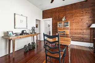 518 N Ave F, Elgin, TX 78621 - Photo 16