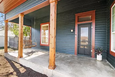 518 N Avenue F, Elgin, TX 78621 - Photo 40