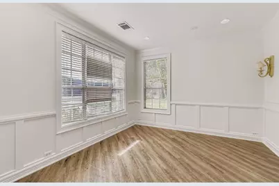 1404 Hidden Glen Drive, Round Rock, TX 78681 - Photo 10