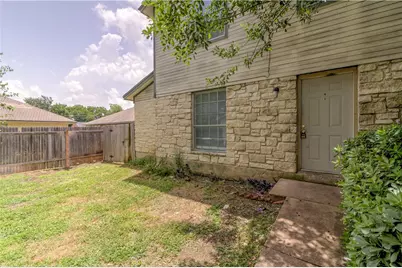 2211 Creekside Lane #D, Georgetown, TX 78626 - Photo 8