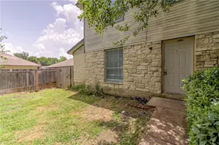 2211 Creekside Ln, Georgetown, TX 78626 - Photo 8