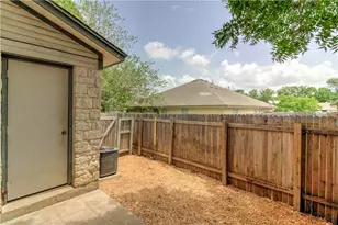 2211 Creekside Ln, Georgetown, TX 78626 - Photo 28