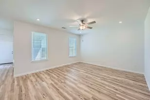 191 Weaver Ln, Bastrop, TX 78602 - Photo 8