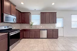 251 Triumph Rd, Buda, TX 78610 - Photo 10