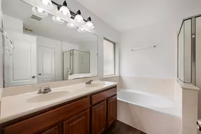 382 Bloomsbury Drive, Kyle, TX 78640 - Photo 22