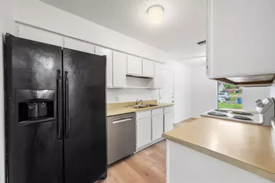 905 Fieldwood Drive, Austin, TX 78758 - Photo 10