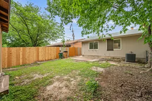 905 Fieldwood Dr, Austin, TX 78758 - Photo 24