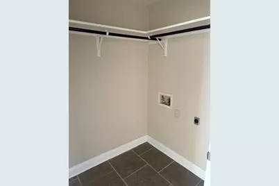 830 Ross Circle, Lockhart, TX 78644 - Photo 6