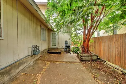 1909 Woodland Avenue, Austin, TX 78741 - Photo 16
