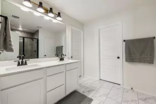12720 Oxford Vineyard Ln, Manor, TX 78653 - Photo 8