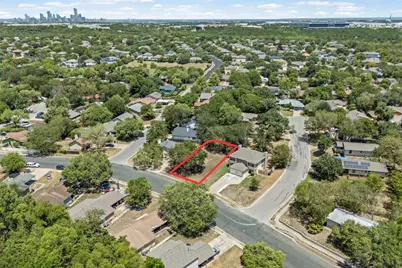 5706 Spring Meadow Road, Austin, TX 78744 - Photo 10