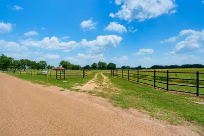 266 County Road 307, Rockdale, TX 76567 - Photo 2