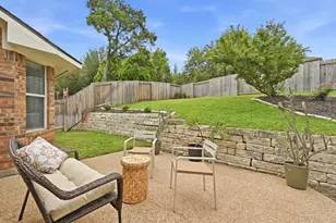 12909 Majestic Oaks Dr, Austin, TX 78732 - Photo 28