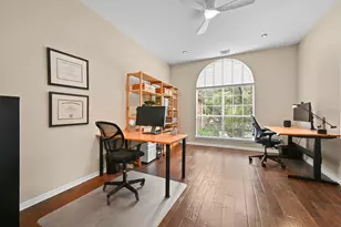 12909 Majestic Oaks Dr, Austin, TX 78732 - Photo 8