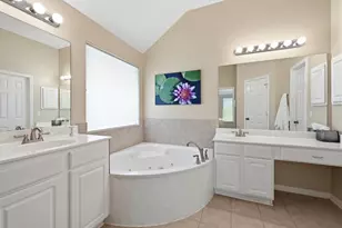 12909 Majestic Oaks Dr, Austin, TX 78732 - Photo 22