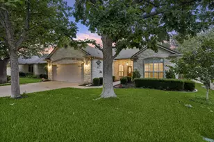 300 Brazos Dr, Georgetown, TX 78628 - Photo 2