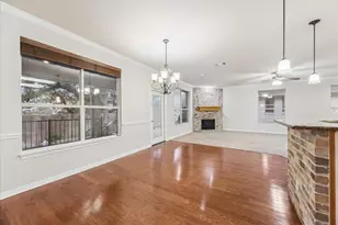 300 Brazos Dr, Georgetown, TX 78628 - Photo 10