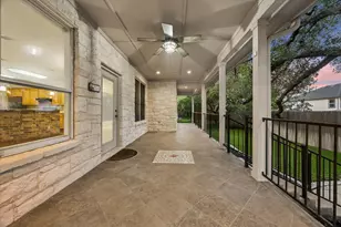 300 Brazos Dr, Georgetown, TX 78628 - Photo 26