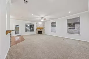 300 Brazos Dr, Georgetown, TX 78628 - Photo 12