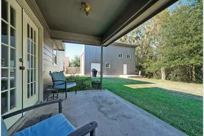 1265 E Independence Street, Giddings, TX 78942 - Photo 26