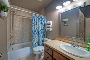 1265 E Independence St, Giddings, TX 78942 - Photo 24